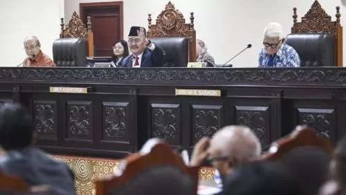 MKMK Gelar Sidang Perdana Dugaan Pelanggaran Etik Anwar Usman
