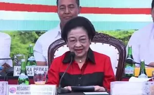 [Video] Detik-detik Megawati Umumkan Mahfud MD Jadi Cawapres Ganjar Pranowo