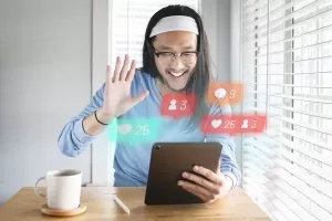 Apa itu Key Opinion Leader (KOL)? Membedakan KOL dan Influencer dalam Pemasaran Digital