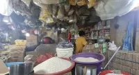 Beras Oplosan Dibongkar, Omset Penjualan Beras di Pasar Tradisional Alami Peningkatan.