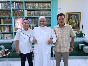 Anak Buah Prabowo Temui Habib Rizieq Ini yang Dibicarakan