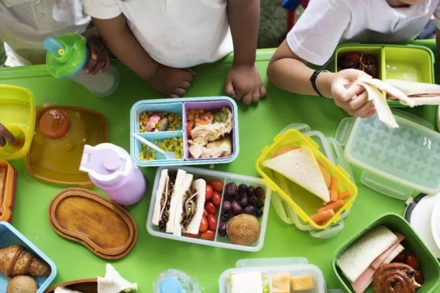 Airlangga: Anggaran Makan Bergizi Gratis Dipotong Jadi Rp7.500 per Anak