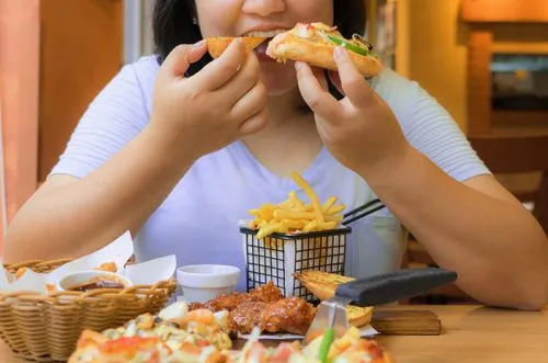 Merasa Lapar Padahal Sudah Makan? Bisa Jadi Ini Penyebabnya