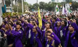 Demo 9 Tahun Pemerintahan Joko Widodo, Polisi Tutup Akses ke Istana