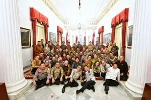 Presiden Jokowi Sampaikan Perpisahan Dengan Kabinet Indonesia Maju di Istana Negara