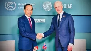 Bertemu Perdana Menteri Norwegia, Presiden Jokowi Bahas Kerja Sama Lingkungan Hidup hingga Situasi di Gaza