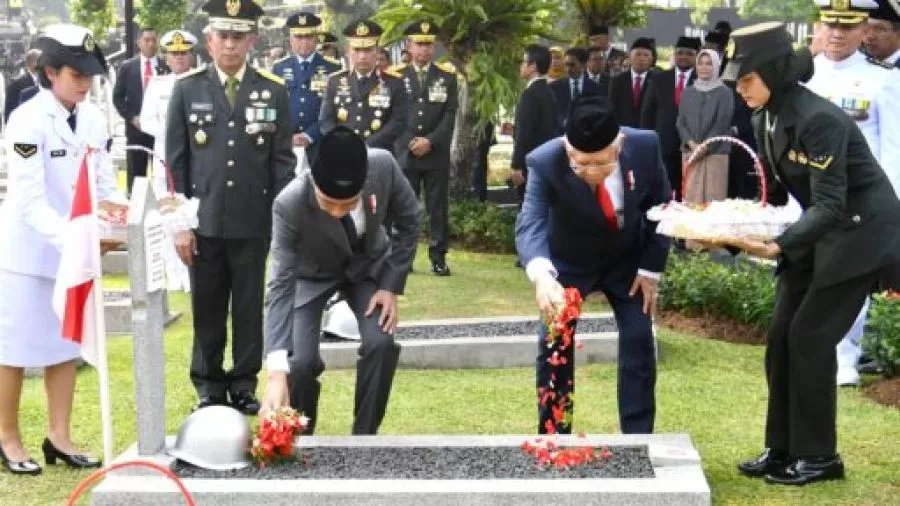 Hari Pahlawan Tahun 2023, Presiden Jokowi Pimpin Upacara Ziarah Nasional di TMP Kalibata