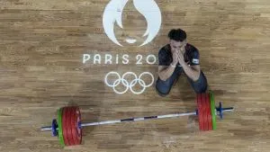 Rizki Juniansyah Raih Emas Kedua Indonesia dari Angkat Besi di Olimpiade Paris