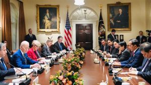Presiden Joko Widodo melakukan pertemuan bilateral dengan Presiden Amerika Serikat Joe Biden di Gedung Putih, Washington DC, Amerika Serikat, pada Senin, 13 November 2023