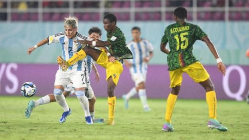 Mali sukses meraih gelar peringkat ketiga terbaik di Piala Dunia U-17 2023 usai mencukur Argentina tiga gol tanpa balas